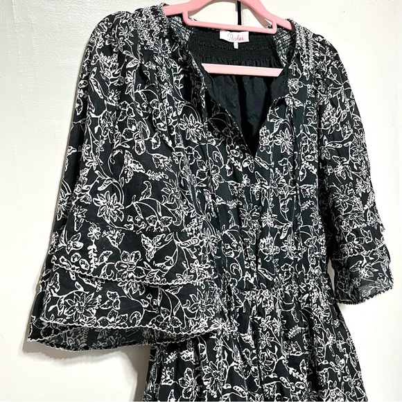 Parker Lindsay Tiered V Neck Dress in Black Aura, Small - Picture 5 of 13